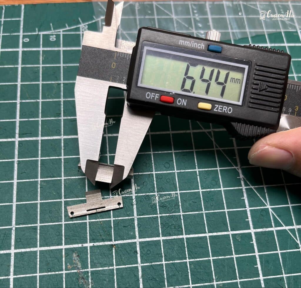 4caa47af-1c19-44c6-b733-f227ab7b78f4 | CustomHu: Luxury Custom Watch Straps