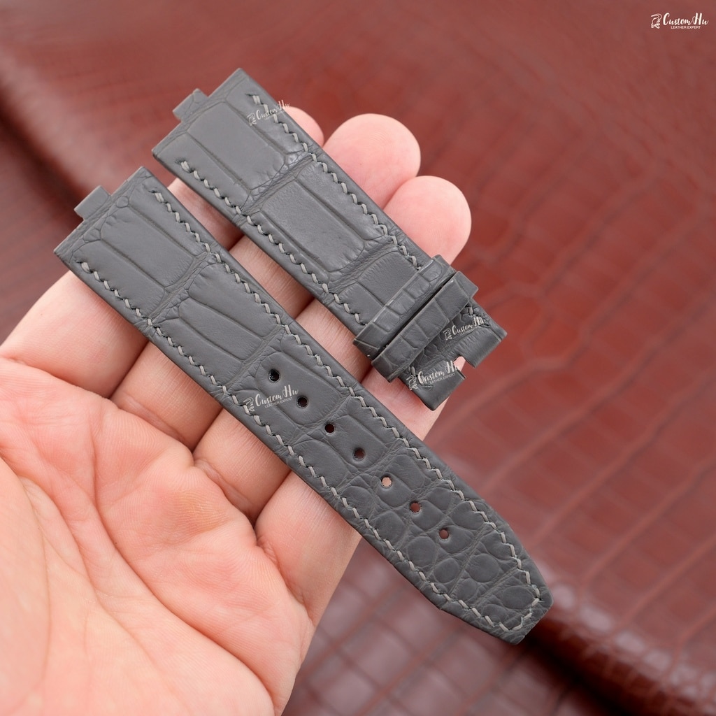 Vacheron Constantin Overseas straps