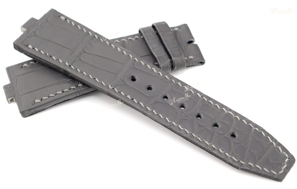 Vacheron Constantin Overseas straps
